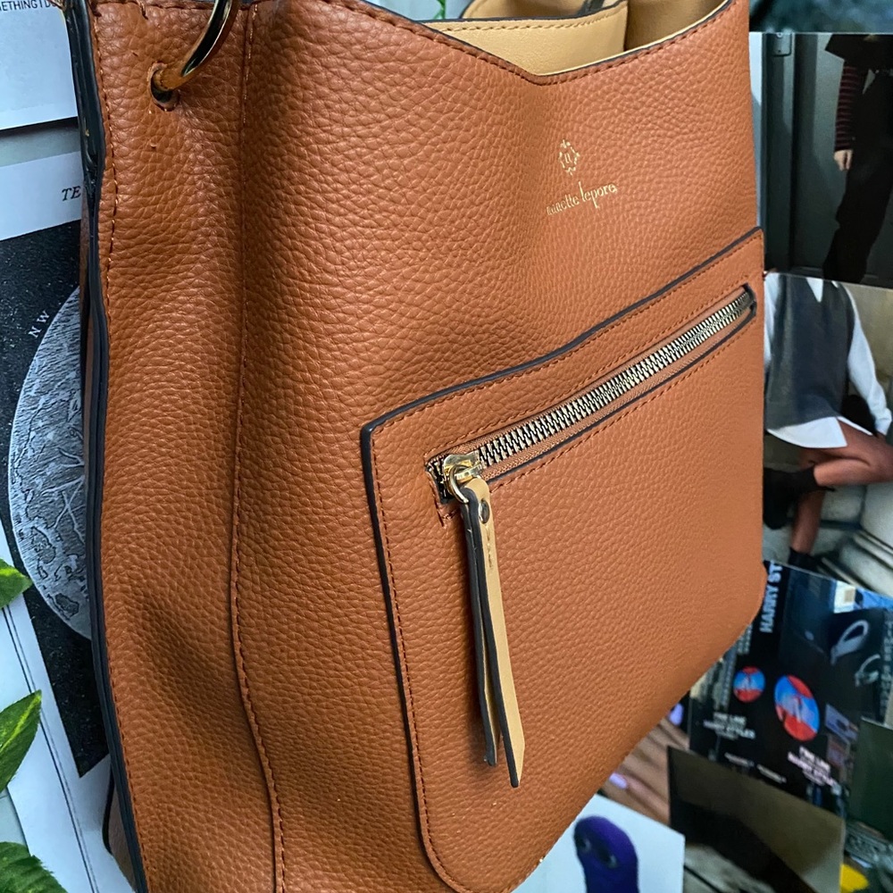 Cross Body Bag (Like New)